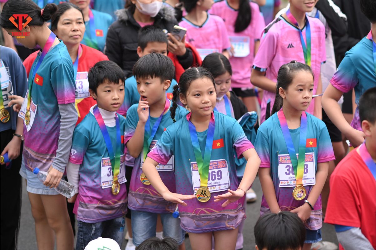 Cách chọn chất liệu vải thun giúp in logo sắc nét, bền màu