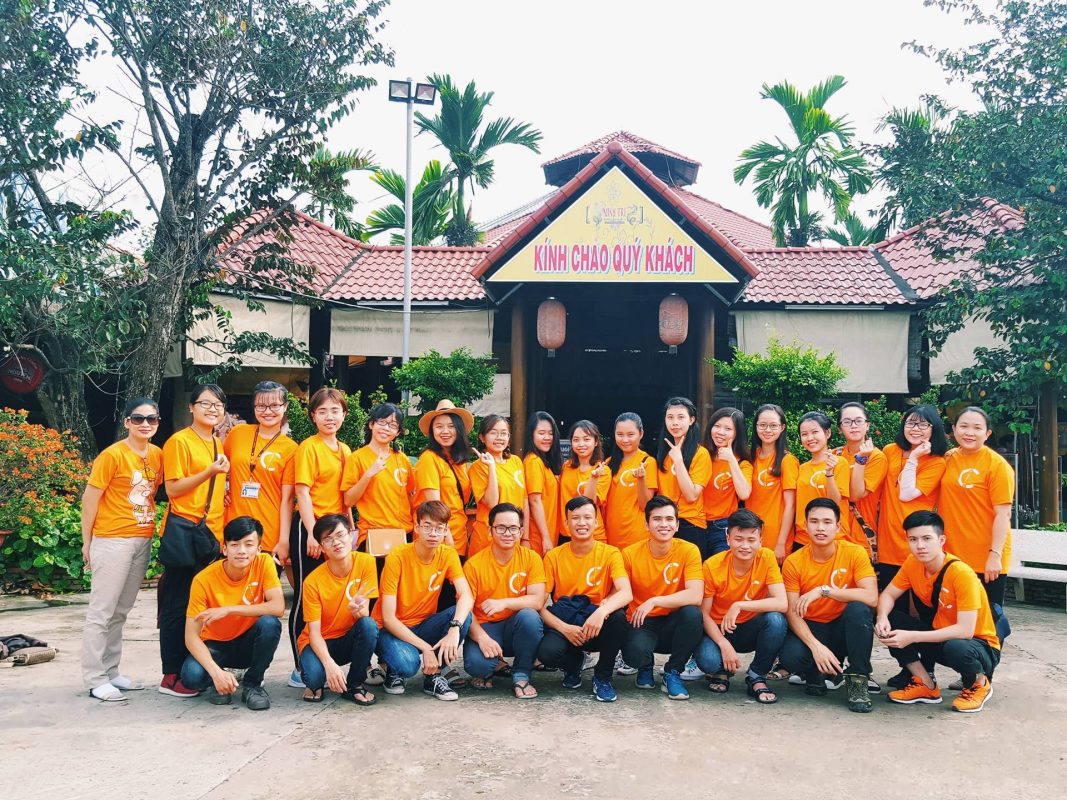 Hướng dẫn các bước may đo đồng phục đúng chuẩn