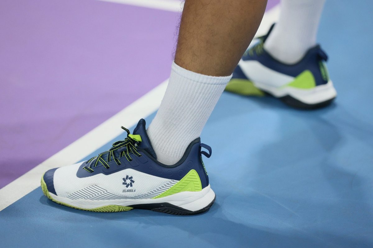 Giày Thể Thao – Bước chân vững vàng, phong cách ấn tượng