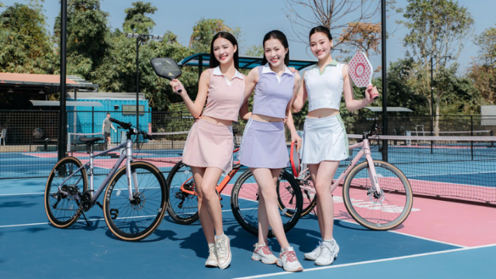 Đặt May Trang Phục Và Phụ Kiện Chơi Pickleball Ở Đâu?