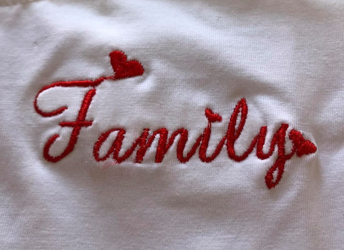 Thêu áo đồng phục tại Thiên Việt