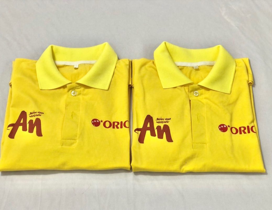 Nên in hay thêu áo đồng phục cho nhân viên văn phòng?