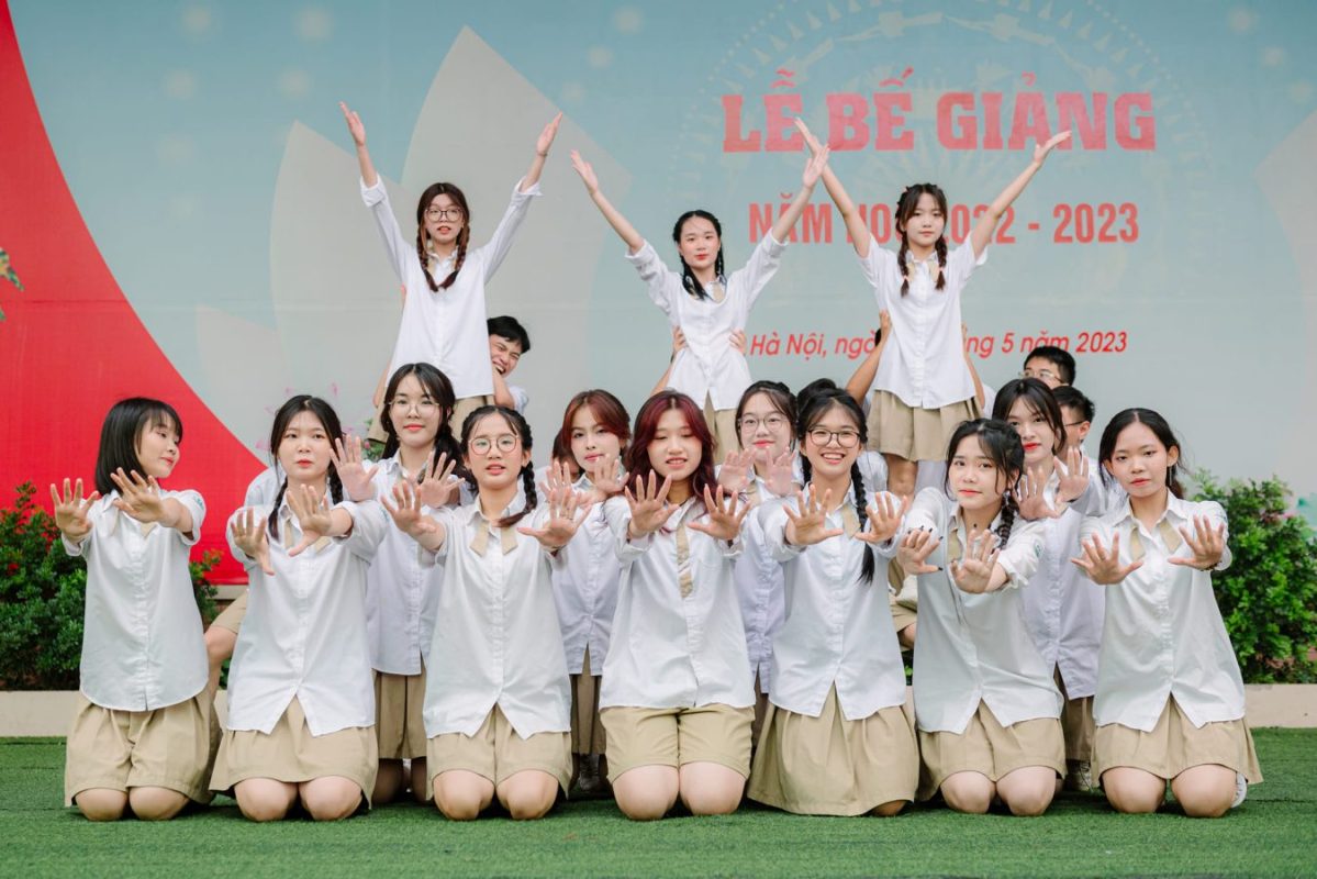 Lý Do Học Sinh Nên Tự Hào Khi Mặc Đồng Phục Đến Trường