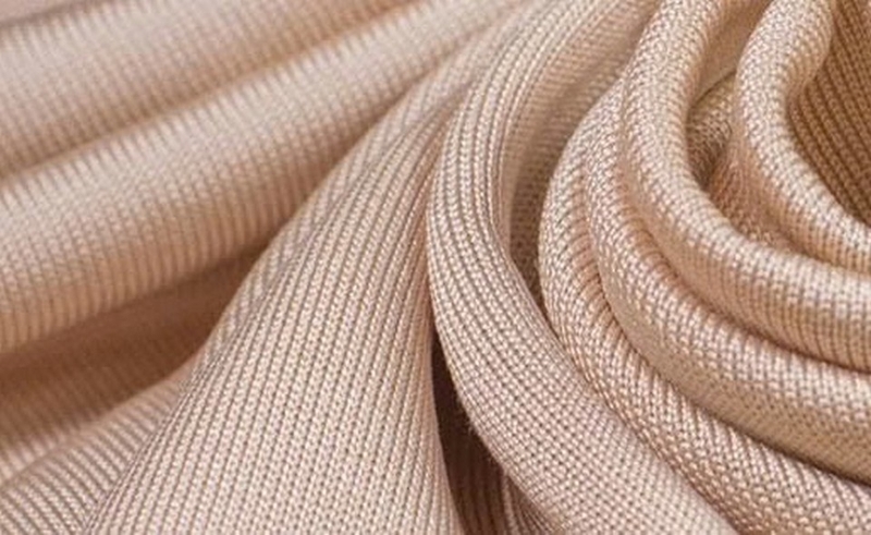 Vải Dệt Kim – Linh Hoạt, Mềm Mại Và Giữ Ấm Hiệu Quả