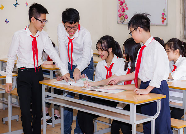 Đồng phục học sinh Việt Nam