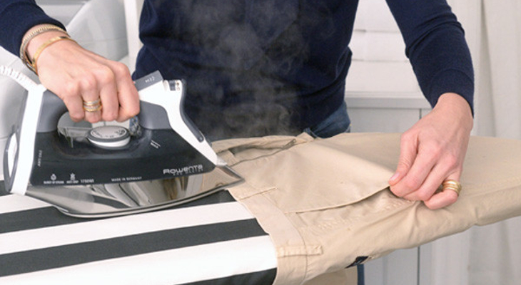 Cách Ủi Áo Thun Đúng Chuẩn Cho Đồng Phục Lớp Và Công Ty