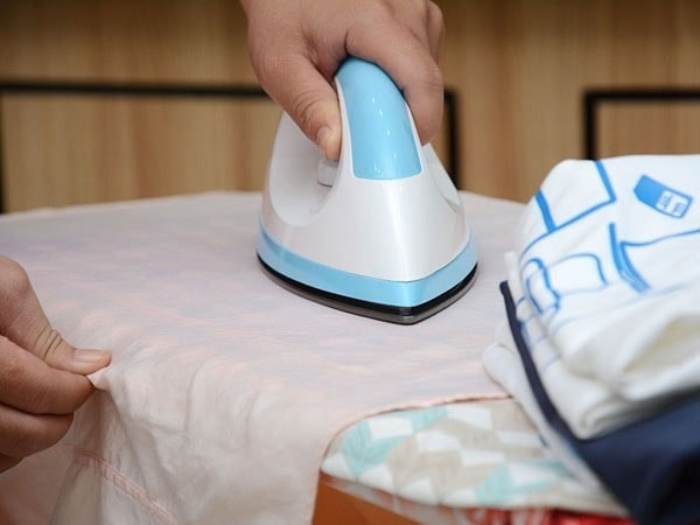 Bảo Quản Áo Đồng Phục Công Ty Đơn Giản Nhưng Hiệu Quả