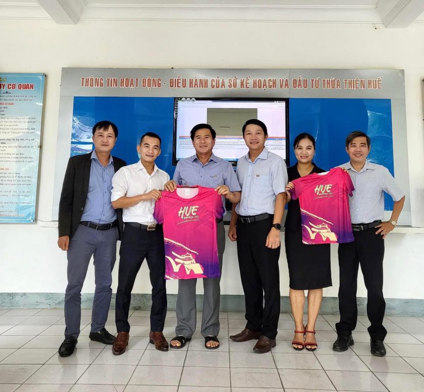 Đặt may đồng phục trực tiếp tại xưởng – Chất lượng đảm bảo, giá tận gốc