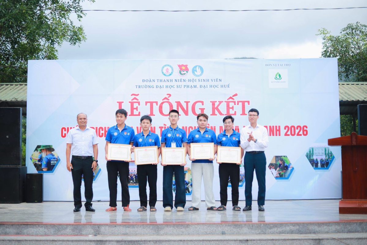Chiến Dịch Sinh Viên Tình Nguyện Mùa Hè Xanh – Gắn Kết Tuổi Trẻ, Chung Tay Vì Cộng Đồng