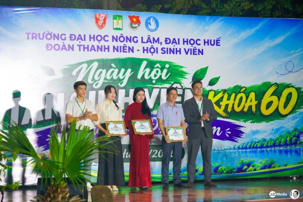 Đồng Phục Thiên Việt Đồng Hành Cùng Ngày Hội Tân Sinh Viên Khóa 60 HUAF