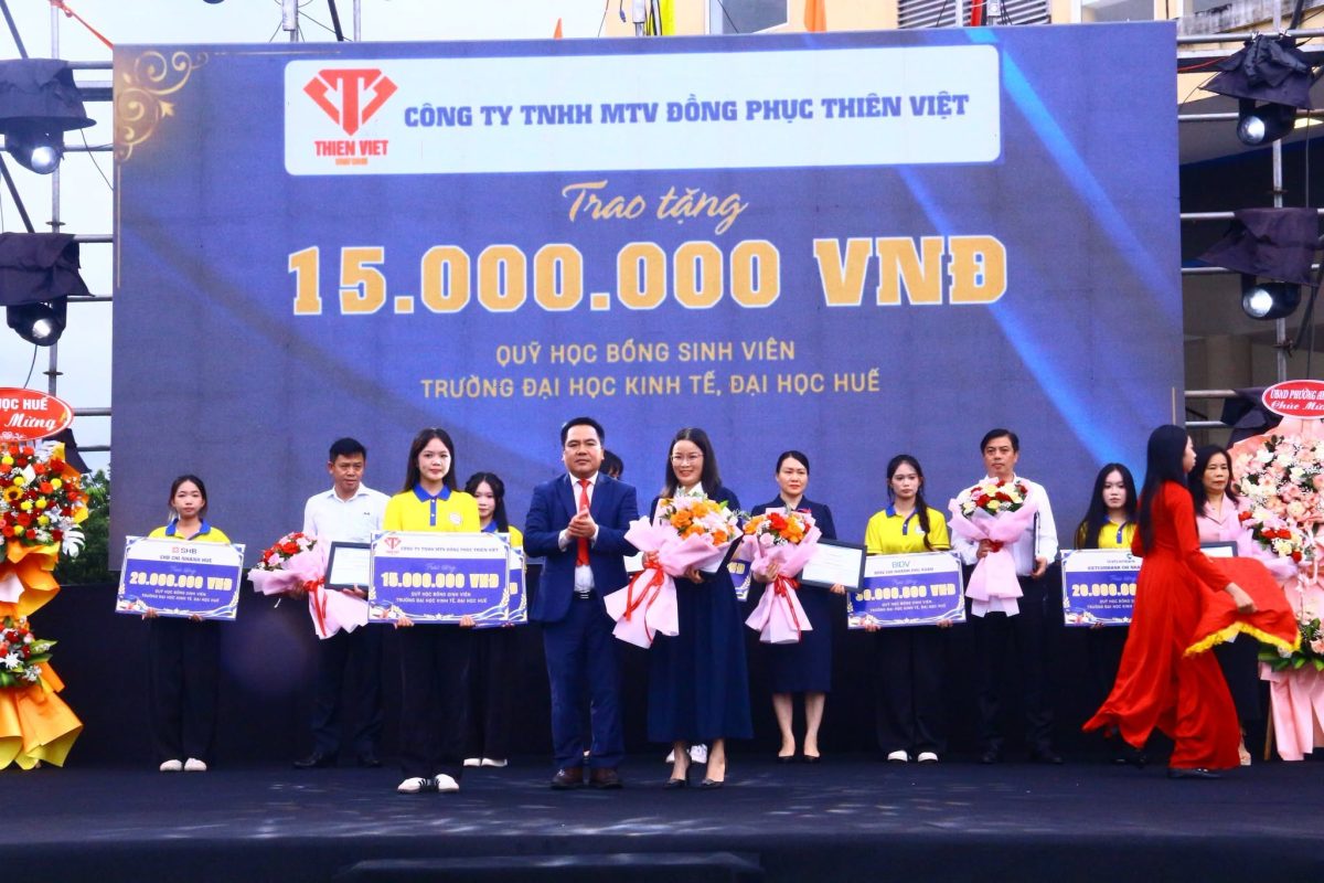 Đồng Phục Thiên Việt – Nhà Tài Trợ Vàng Đại Học Kinh Tế Huế