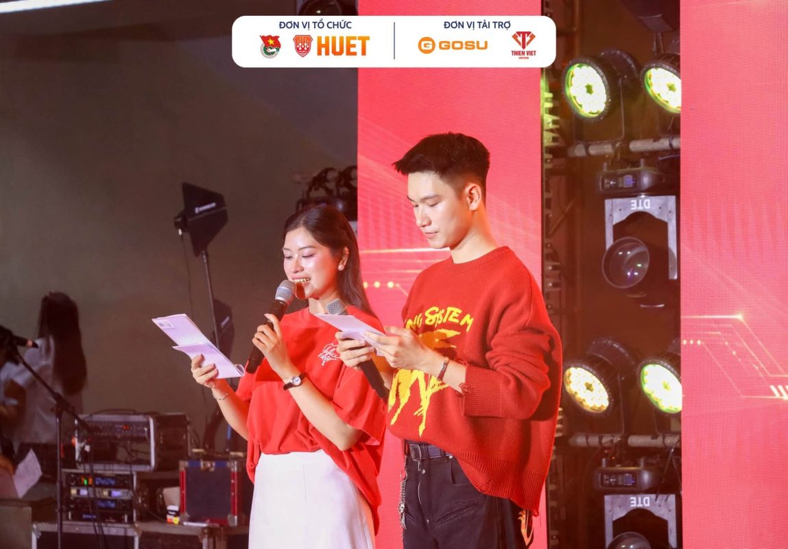 Không Khí Sôi Nổi Tại HUET Club Fair 2026